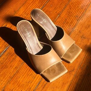 Alohas Women's Mules